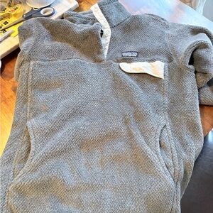 Patagonia Women’s Zip-Up Sweater in Gray